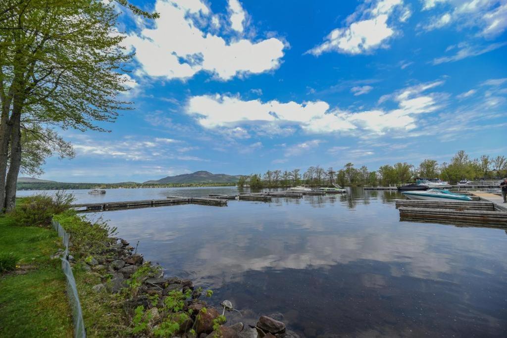 O'Berge Du Village C304 - Bord De L'Eau Magog Buitenkant foto